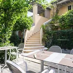 Kemani Sara - Boutique Couette-café 4*
