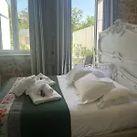 Couette-café Kemani Sara - Boutique Olbia