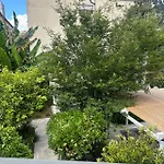 Kemani Sara - Boutique Couette-café 4*