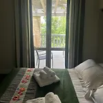 Kemani Sara - Boutique 4*