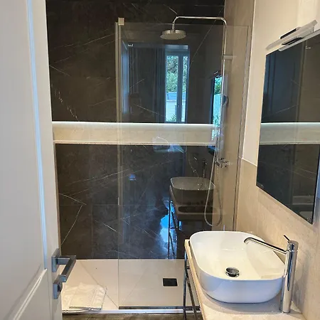 Kemani Sara - Boutique Отель типа 
