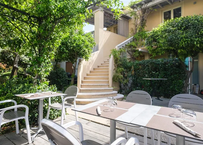 Kemani Sara - Boutique Bed & Breakfast 4*