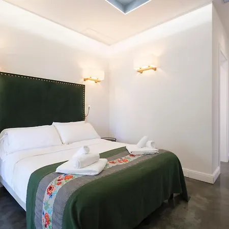 Oda ve Kahvaltı Kemani Sara - Boutique Olbia