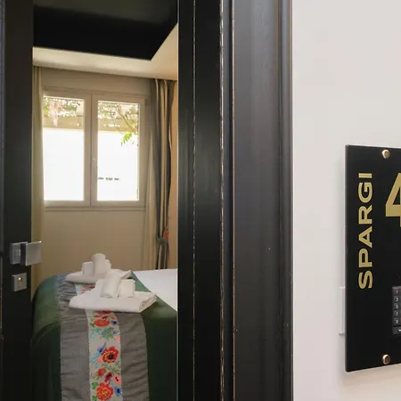 Kemani Sara - Boutique Oda ve Kahvaltı