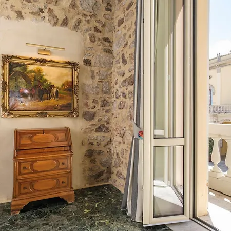 Kemani Sara - Boutique Oda ve Kahvaltı 4*