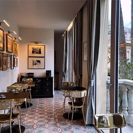 Couette-café Kemani Sara - Boutique 4*