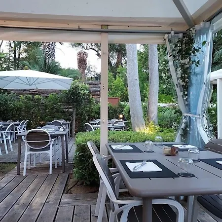 Kemani Sara - Boutique Couette-café 4*
