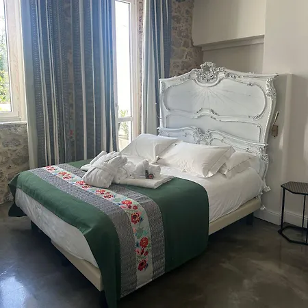 Couette-café Kemani Sara - Boutique Olbia